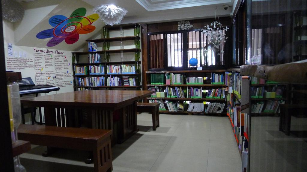 West Gorordo Hotel Cebu Dış mekan fotoğraf